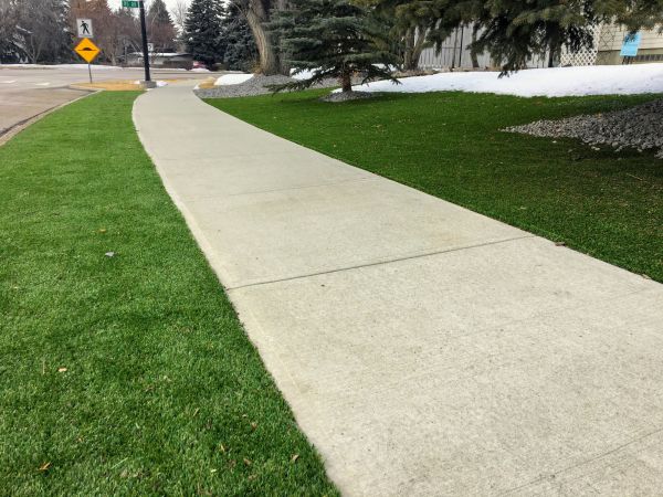 Cost of Concrete Sidewalk Resurfacing in Santa Monica