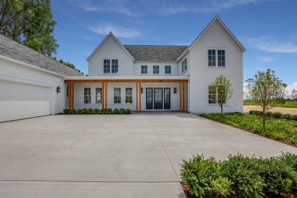 Driveway Refinishing in Santa Monica