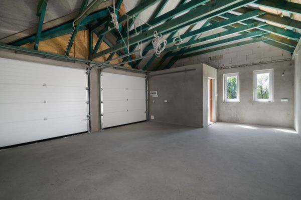 Cost of Garage Floor Concrete Repair in Santa Monica