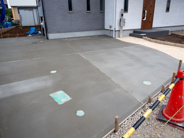 Cost of Concrete Apron Repair in Santa Monica