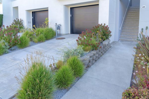 Cost of Driveway Sidewalk Repair in Santa Monica