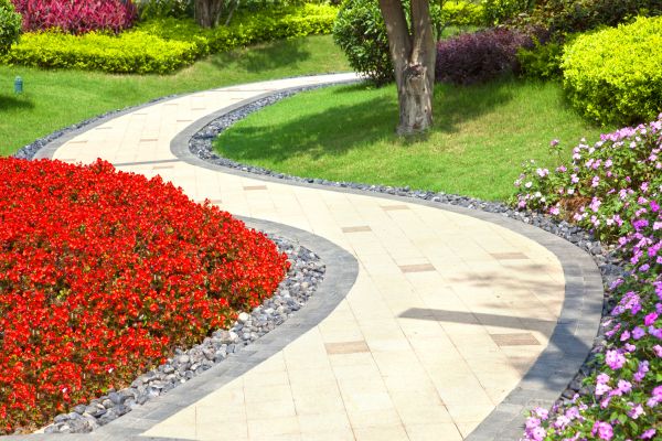 Cost of Garden Walkway Repair in Santa Monica